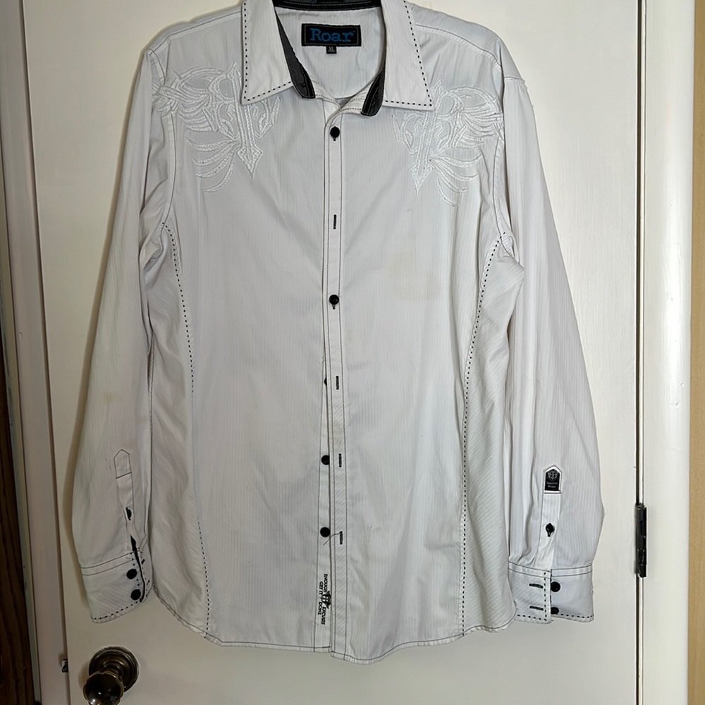 Vintage Roar Signature Men’s Embroidered Shirt SZ XL